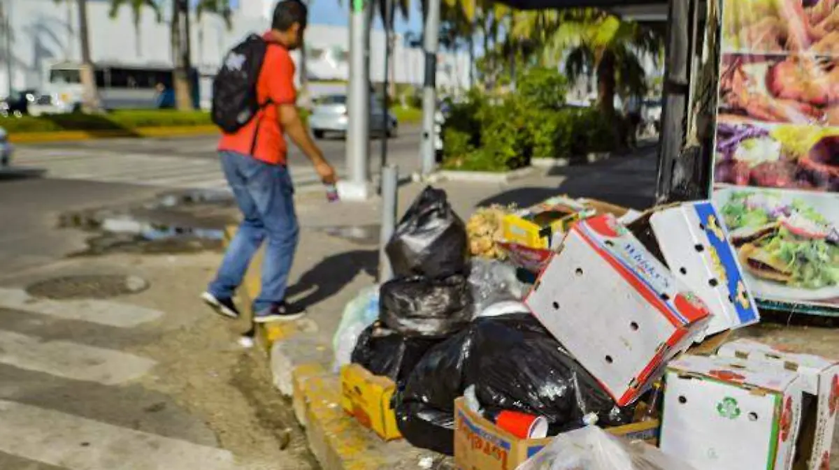 Acapulco - Identifican puntos negros y a quienes tiran mucha basura